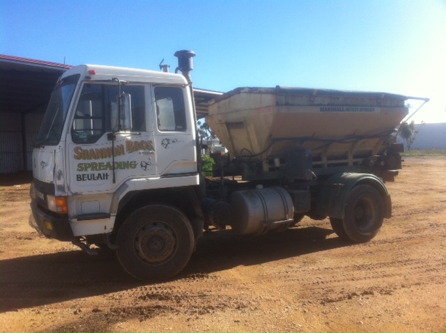 Spreader Truck | Machinery & Equipment - Spreaders For Sale